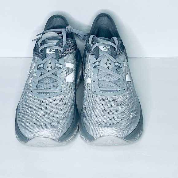 New Balance Gray Fresh Foam More V2 Running Shoe New 12 1/2 - Picture 3 of 6